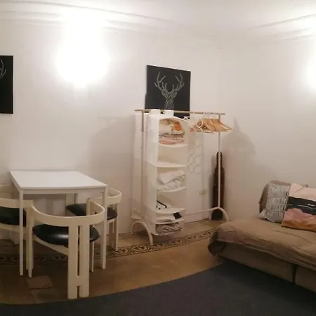 Casa Piccola Bianca In Centro Apartment