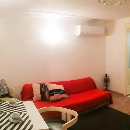 Casa Piccola Bianca In Centro Catania