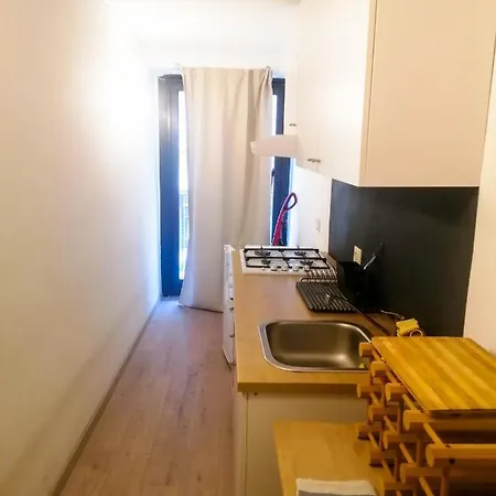 Casa Piccola Bianca In Centro Apartment